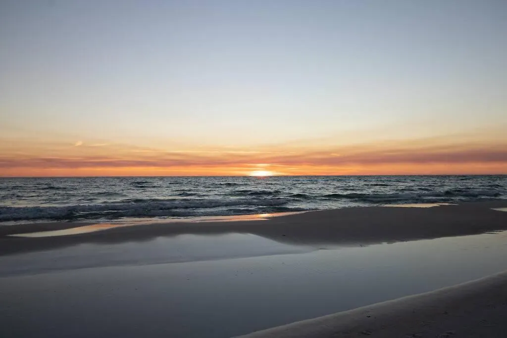 Oceanview Oasis - Relax With Hot Tub, Breakfast, Fire Pit & Putting Green! Panama City Beach 0*,