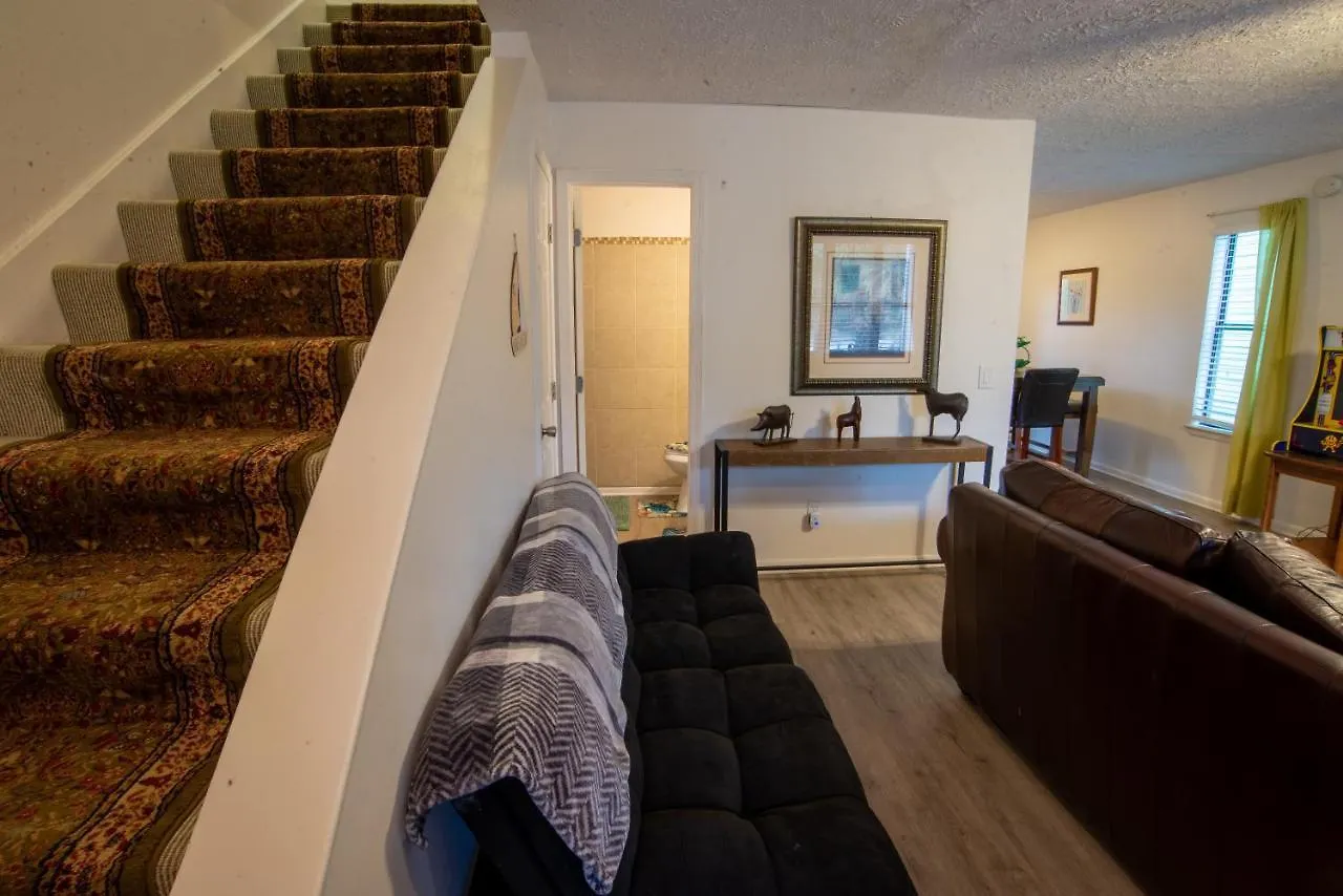 Oceanview Oasis - Relax With Hot Tub, Breakfast, Fire Pit & Putting Green! Panama City Beach Holiday home